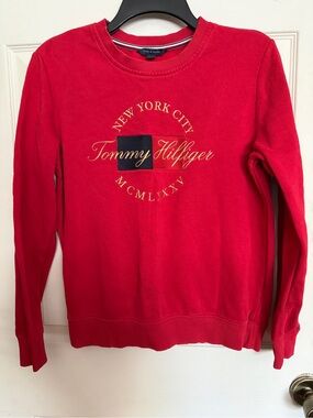 Tommy Hilfiger Red Logo Crew Sweatshirt with Gold Script